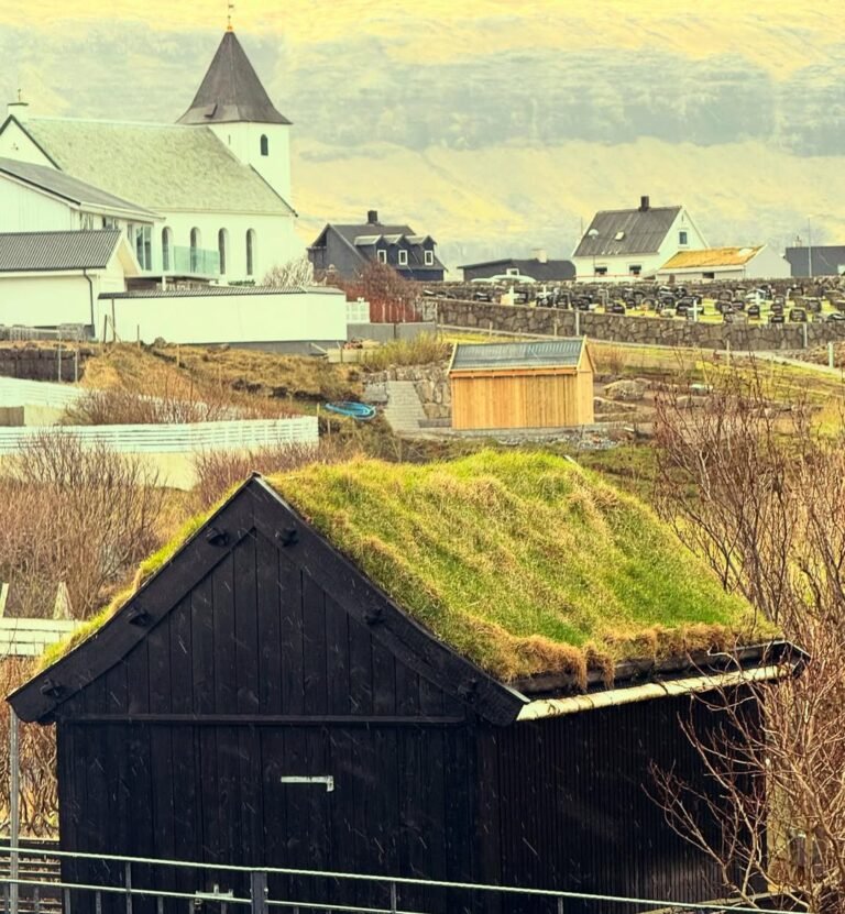 Tvey smáhús